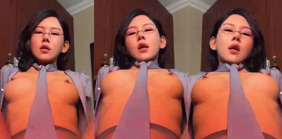 眼镜娘气质御姐直播自慰灰丝裸舞 玩具挑逗玩穴顶美在线自慰 骑乘疯狂输出高潮不断