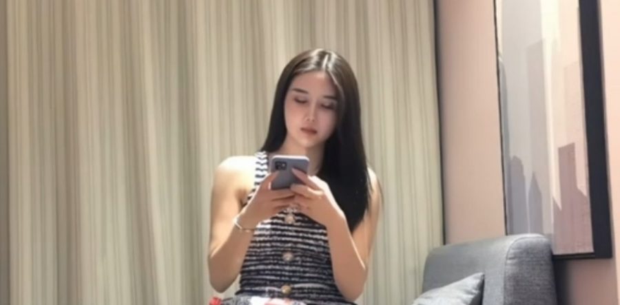 午夜探花酒店约炮长发美女御姐 舌吻舔奶69骑乘后入猛操喷水高潮