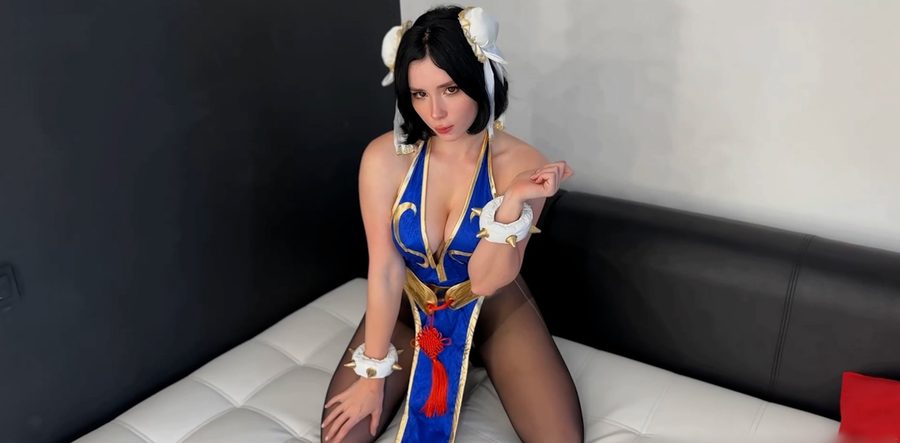 OnlyFans网黄SweetieFox独家福利上新 COS巨乳春丽 蓝金旗袍黑丝诱惑