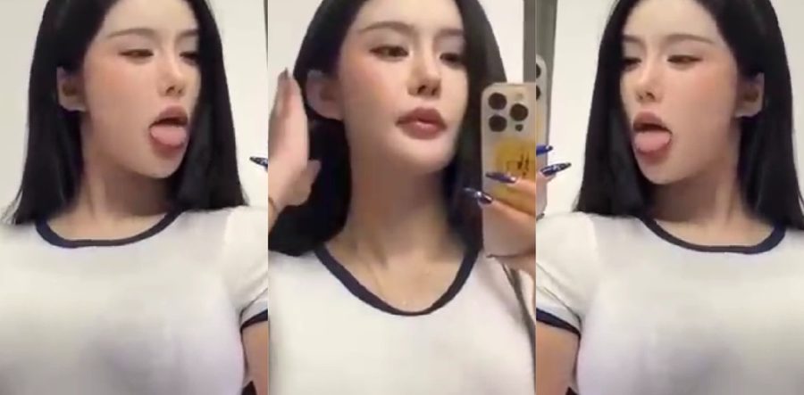 网红依阳baby情趣换装女仆制服骚舞 透视黑丝勒出极品肥美鲍鱼福利