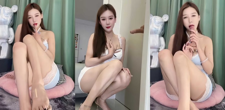 国产主播迷人奈私密视频流出！极品尤物高跟水晶鞋露脸自慰 假阳具口交女上位狂骑太风骚了！
