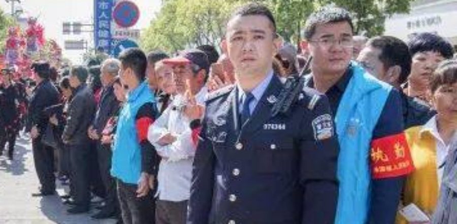 台州温峤派出所所长蒋辉华带队KTV招陪侍被抓 事发两年仅内部轻罚保留公职爆料后舆论炸锅
