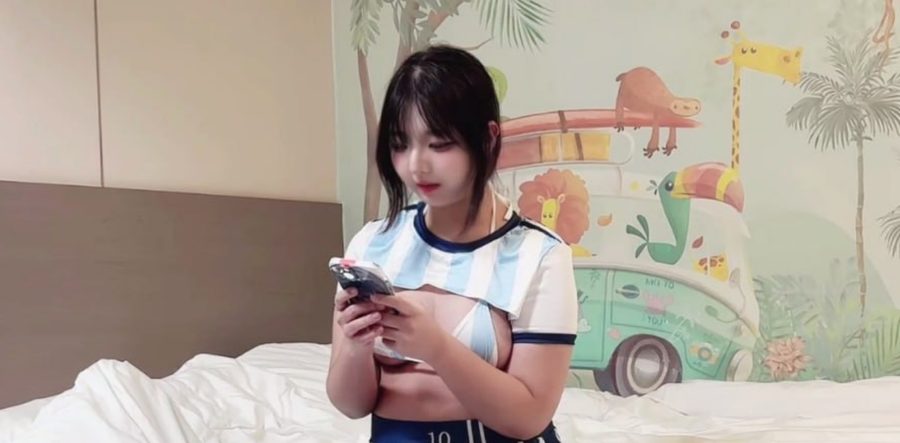糖心Vlog足球宝贝 甜卷 色情面试轻调嫩穴无套打桩疯狂抽插高潮痉挛