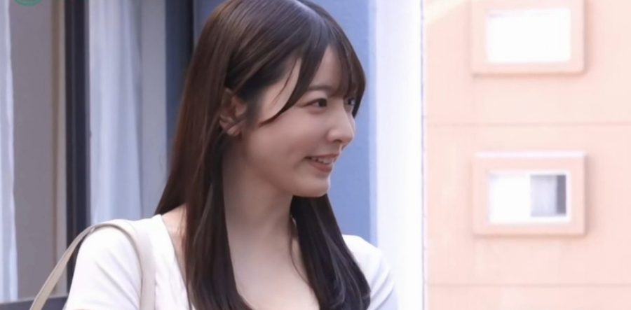 水果派解说日本AV 高颜值嫩妹 主动请求朋友给予高潮 暴露心底反差骚浪的一面